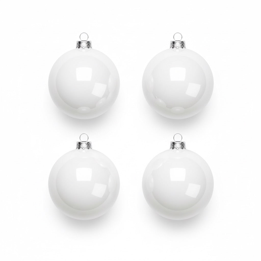 Weihnachtskugel mit Namen – Personalisiert & aus Glas Plottarie Manufaktur