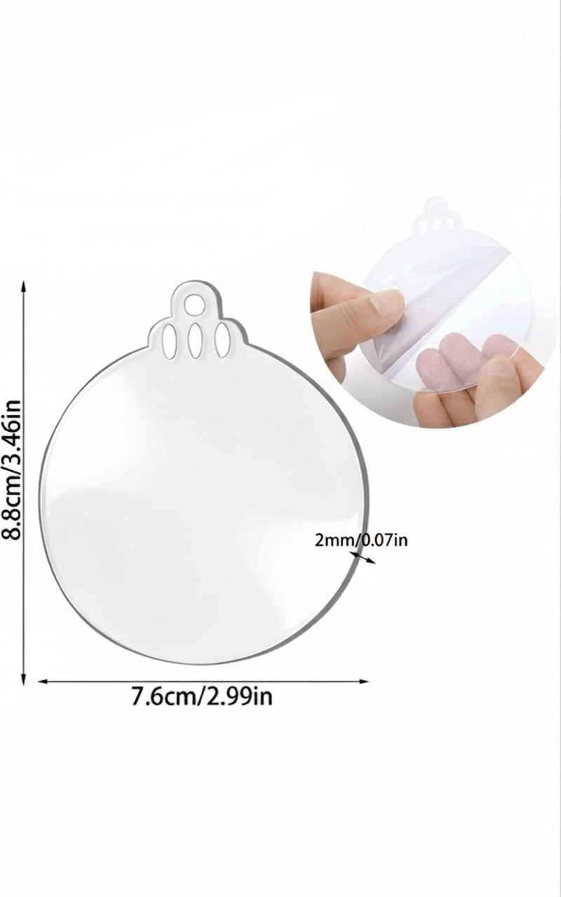 Personalisierte Weihnachtskugel mit Namen | Acryl oder Holz Plottarie Manufaktur