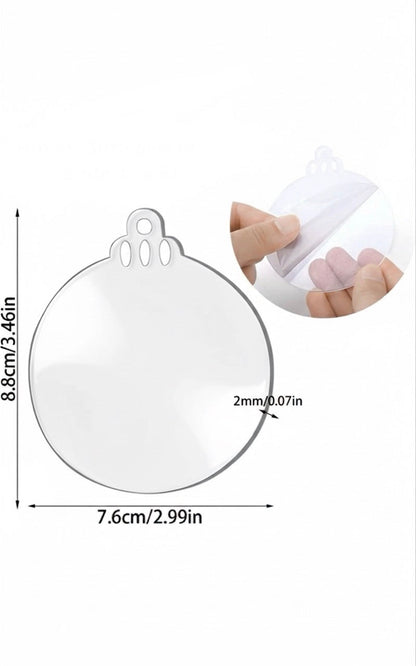 Personalisierte Weihnachtskugel mit Namen | Acryl oder Holz Plottarie Manufaktur